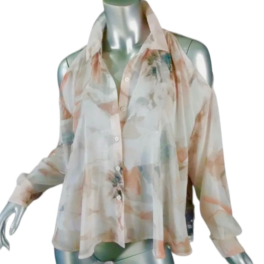 Jennifer Lopez Pink‎ Floral Blouse